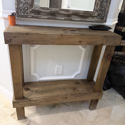 Wood Console Tabke