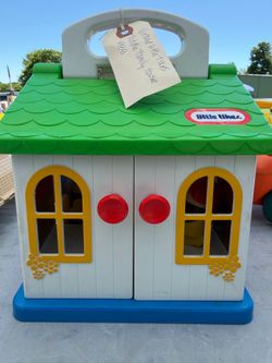 vintage 1980s Little Tikes Toddle Tots Family House