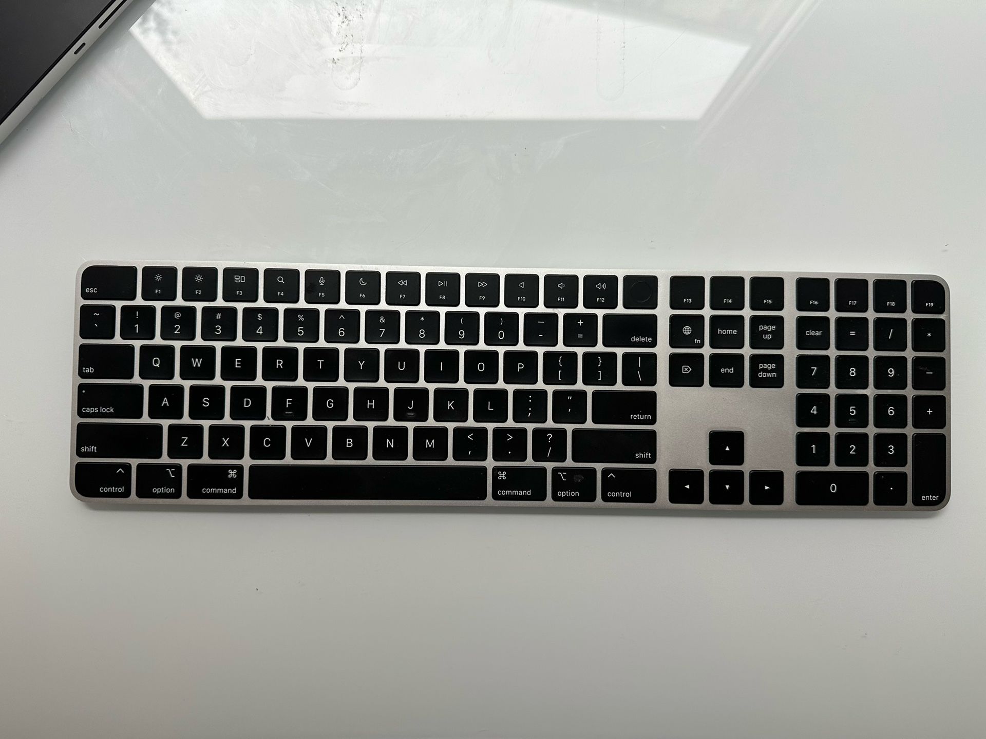 Apple Magic Keyboard with TouchID in Excellent Condition