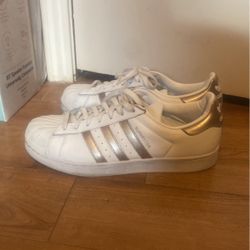 Adidas Sneakers 