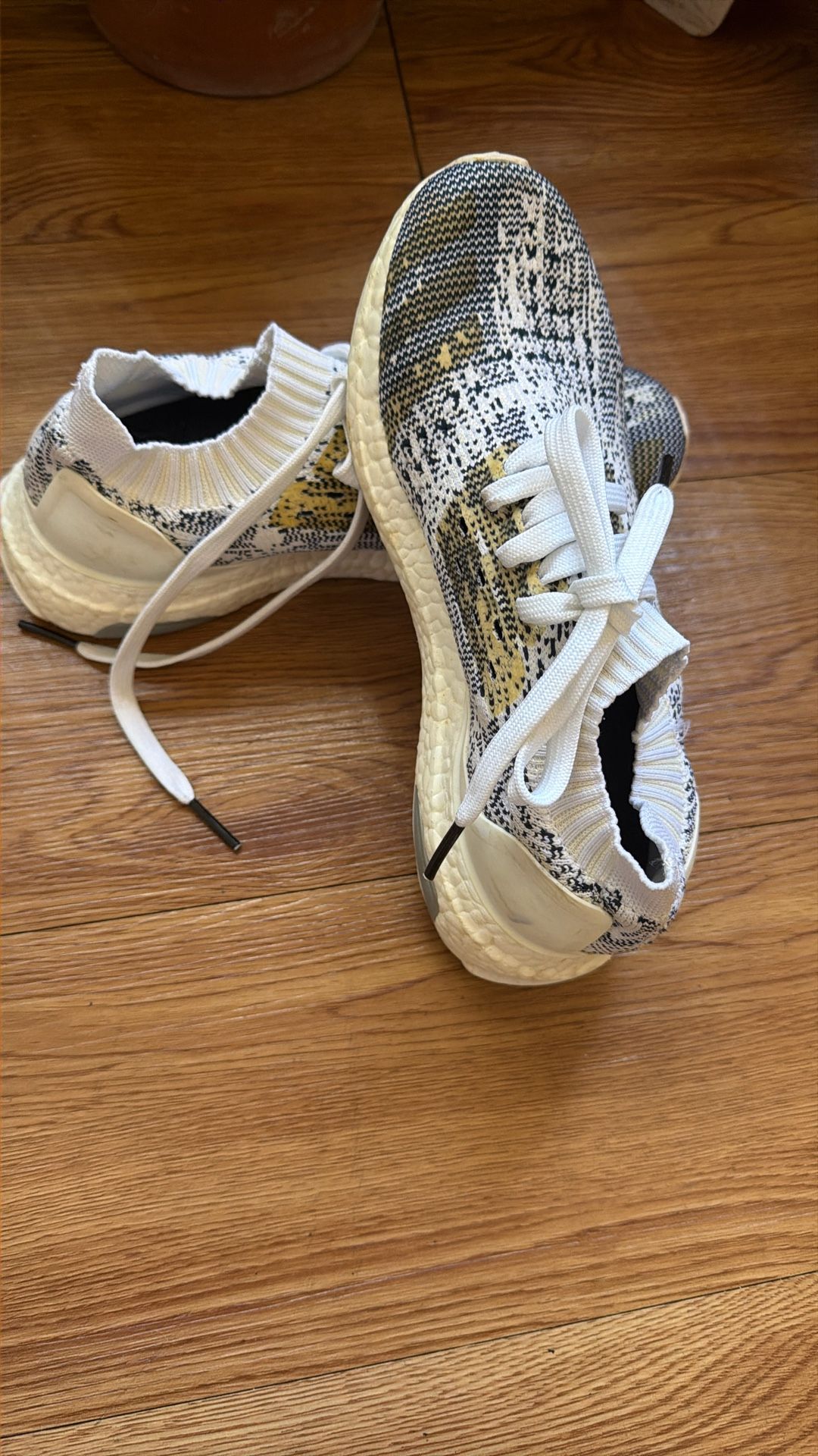 Adidas ultraboost Size 5 Authentic 