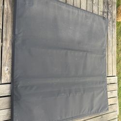 Lund Tri Fold Bed Cover