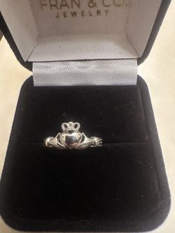 Sterling Silver Ring 