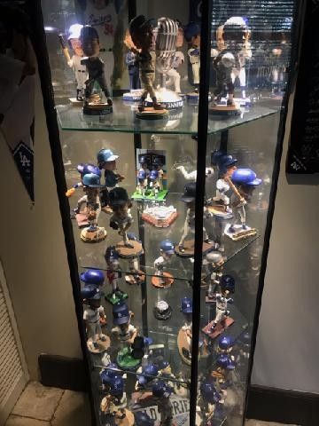 ***GLASS TOWER HEXAGON SHOWCASE***