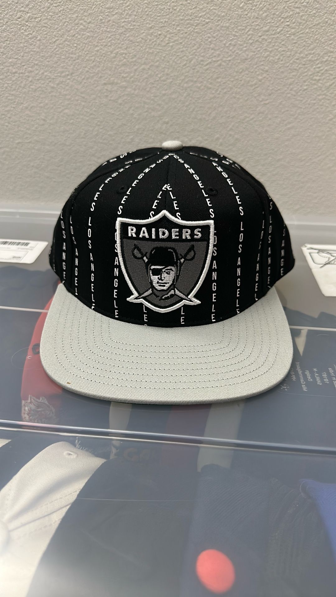 Mitchell And Ness Authentic Retro Vintage SnapBack Hat - NFL Football Los Angeles LA Raiders New Era 47 Brand Nike Sports