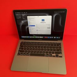 Apple MacBook Air 13 (2020 Model/ M1 chip) 8GB Memory 128GB storage great laptop (98% battery) 