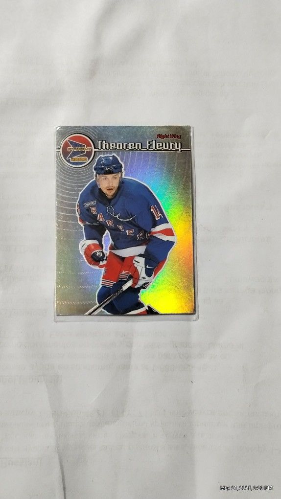 2000 Theoren Fleury, Pacific Prima Card # 89 Holographic Silver