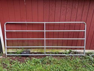 10-ft galvanized tube farm gate