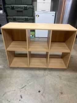 6-Cube Wood Laminate Storage Shelf