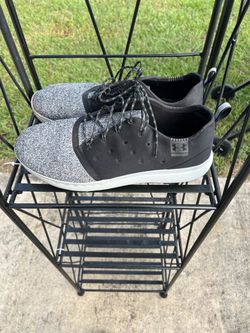 Under Armour Low-Top Sneakers