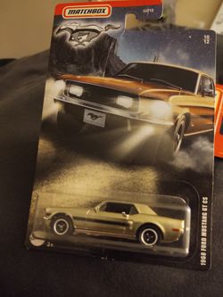 Matchbox  1968 Gold Ford Mustang GT Cs