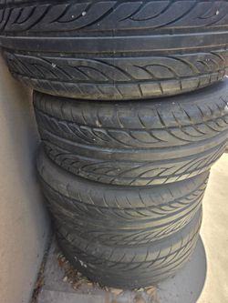 19-inch wheels paired , Michelin tire. 235/35/ZR 19