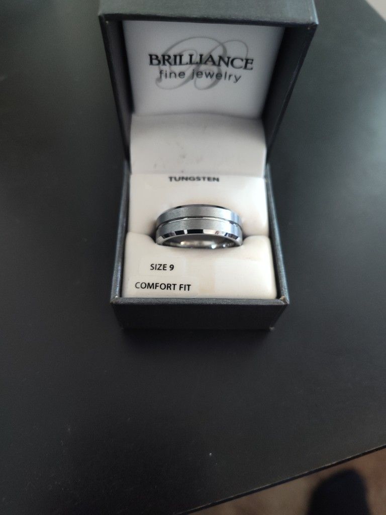 TUNGSTEN Man's Ring