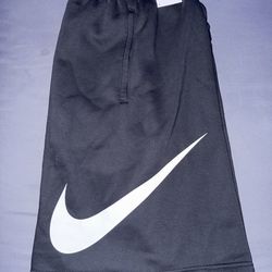 Black Nike shorts