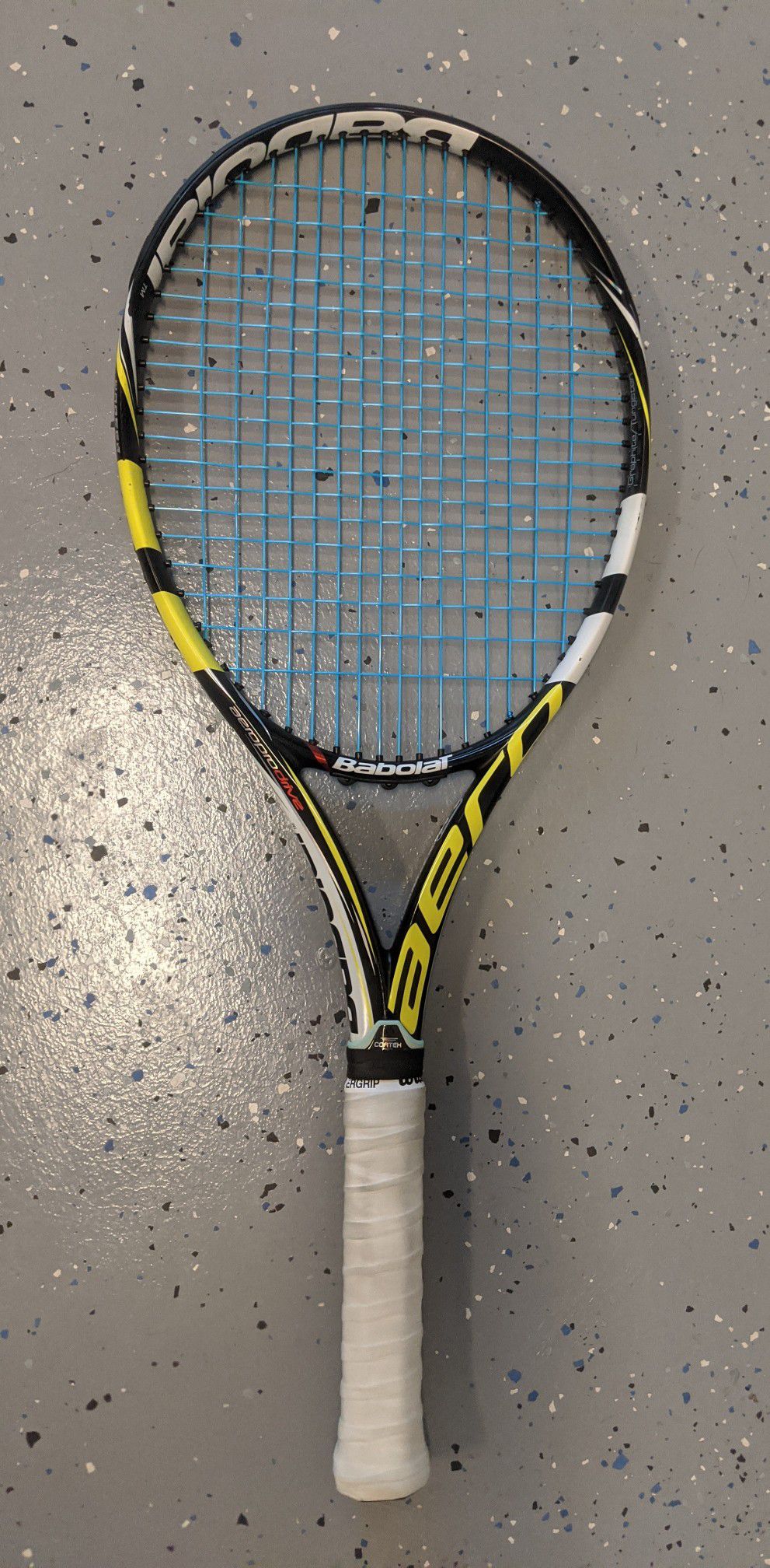 Babolat Pure Aero tennis racket / racquet