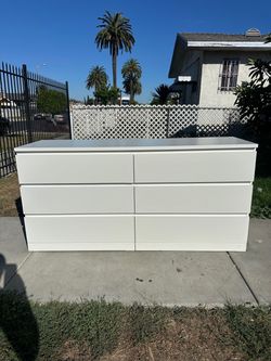 White Ikea dresser