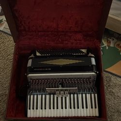 Studio professional accordion
