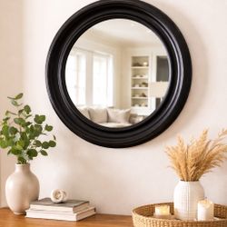 Round Black Framed Wall Mirror – Modern Décor”