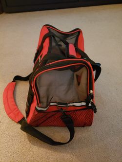 Animal carrier.