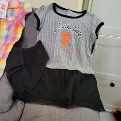 Grils Dresses 👗 Size 3t. Nina's 