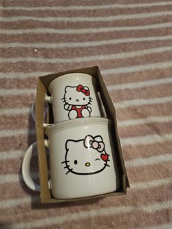 Hello Kitty Mug Set