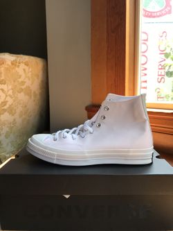 Converse Chinatown Market High Tops Size 9.5
