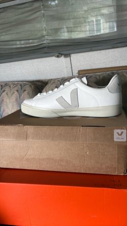 Veja campo leather shoes