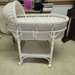 Pottery Barn Kids Bassinet 
