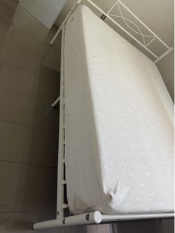 MEMORY FOAM MATTRESS + FRAME
