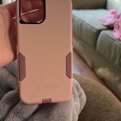 Used iPhone 12 Otterbox Case