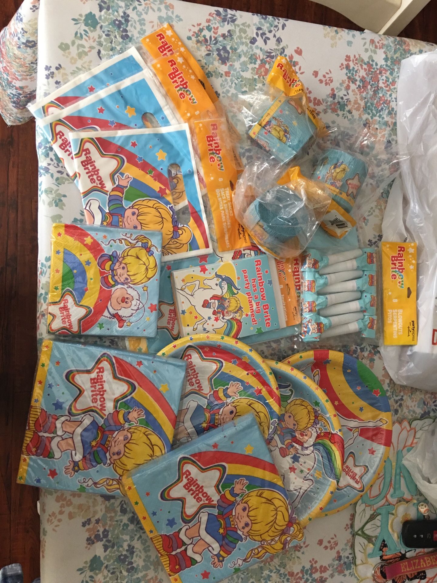 New vintage Rainbow Brite party decorations