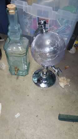 Godinger Silver Art, Co. Globe decanter. vintage Italian decanter with spigot