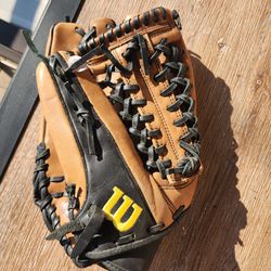 Wilson Softball glove A800