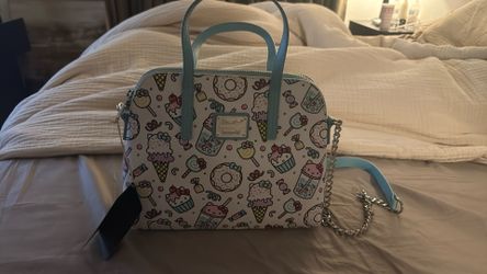 Hello Kitty Purse