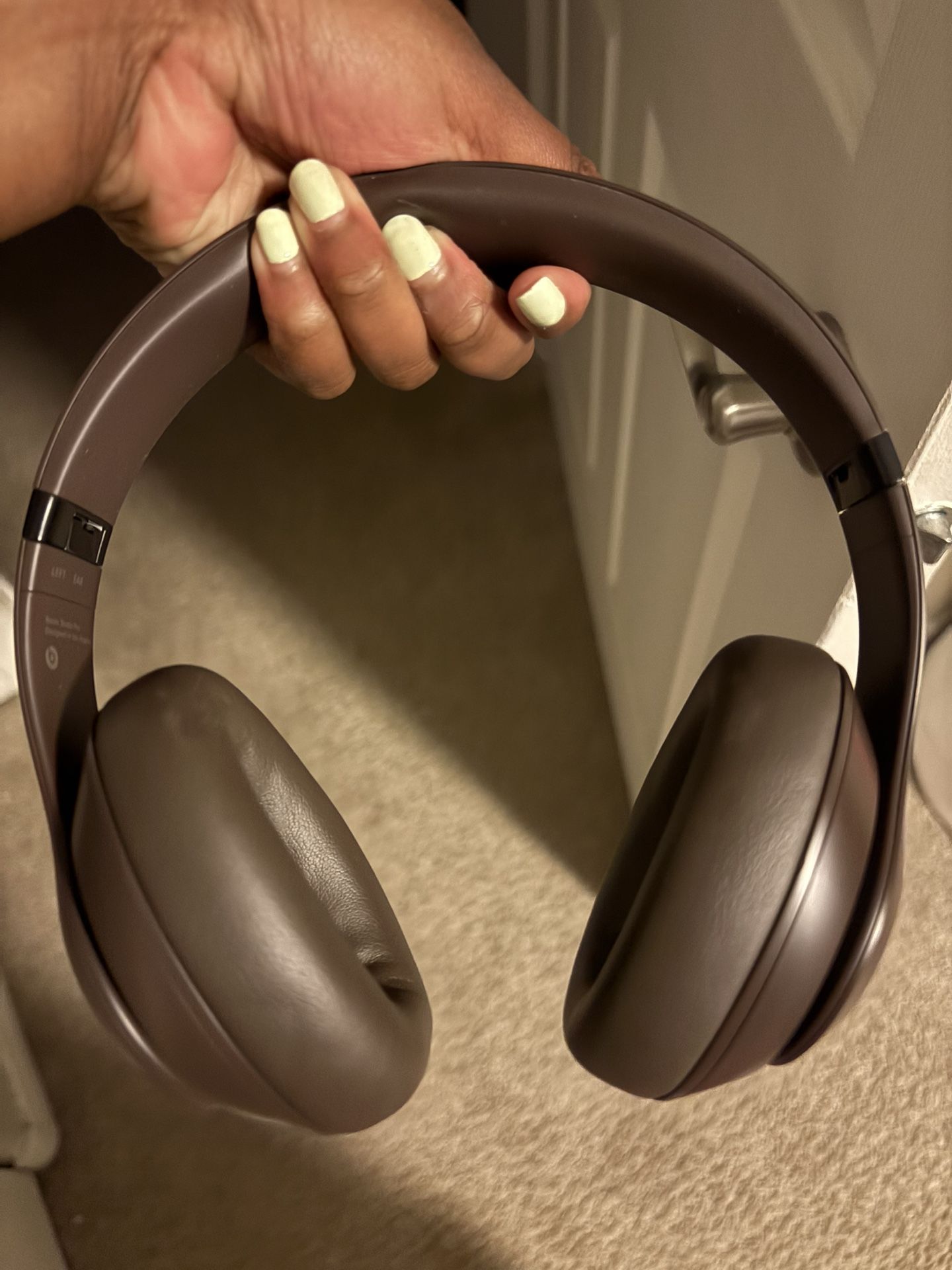 Beats Studio Pro