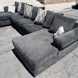 *Free Delivery* Grey 3-Piece Double Chaise Sectional
