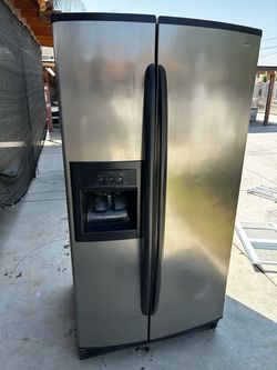 Kenmore Side-by-Side Stainless Steel Refrigerator