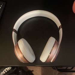 rose gold beats
