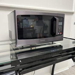 Brand New Microwave