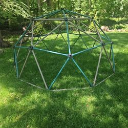 Backyard Climbing Toy/ Dome