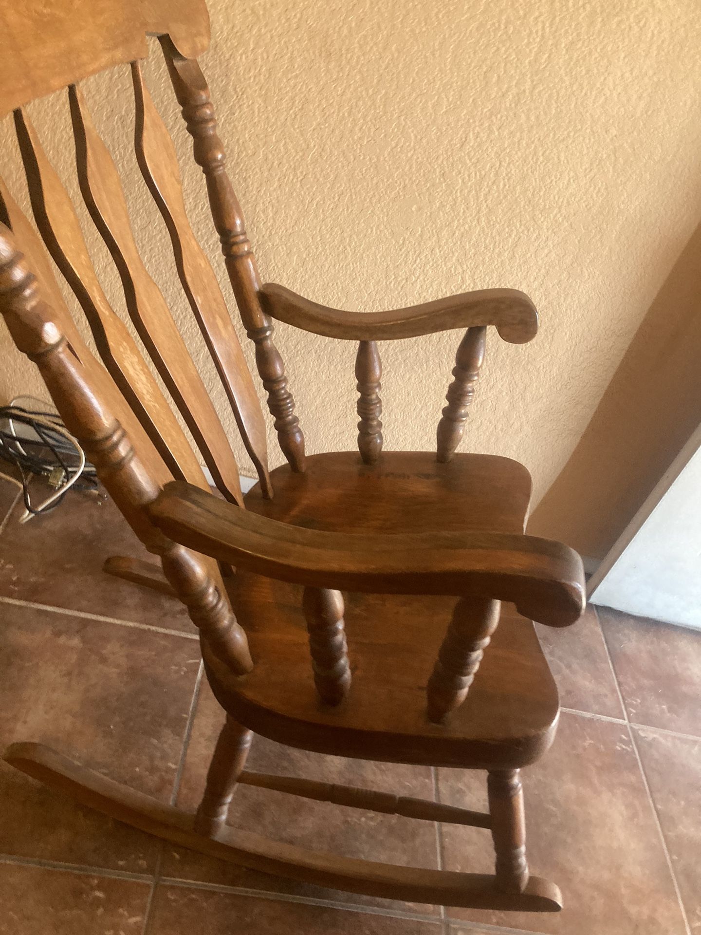 Rocking Chair All Wood Classic Style