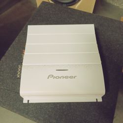 Pioneer GM-X354 4-Channel Amplifier. BRAND NEW IN BOX! FREE DELIVERY DEMO PORTLAND VANCOUVER AREA 