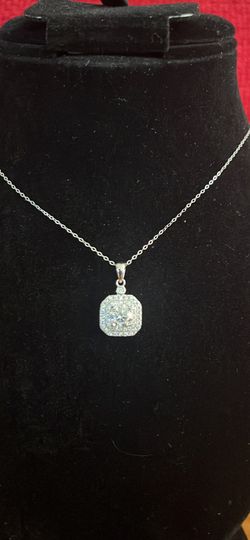 Silver 925 1 Carat Excellent Cut Diomand Test Passed High Clarity VVS White Moissanite Pendant Neackleas With A Certificate