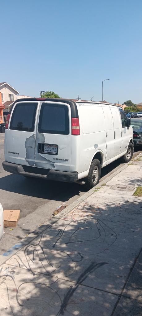 2003 Chevrolet Express