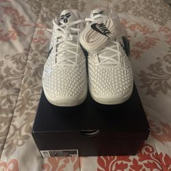 Kobe All Stars Size 11.5 