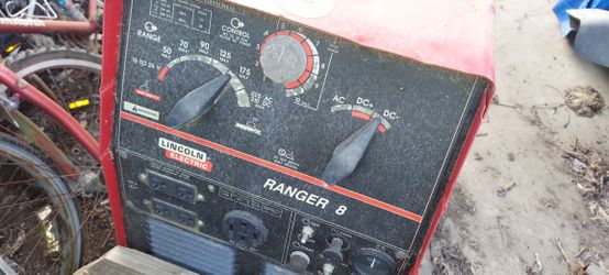 Lincoln Ranger 8 Welder