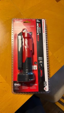 Milwaukee recharge flashlight