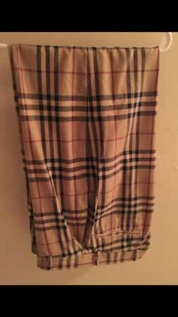 Burberry pants size 32