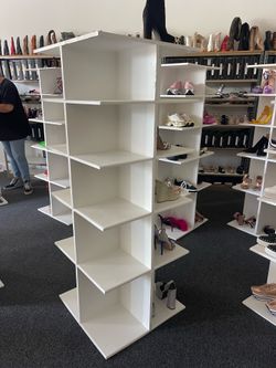 Retail display, racks, shelving, out of business