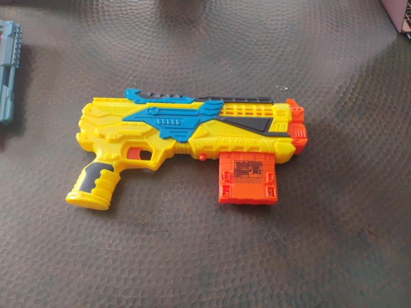 Nerf Gun